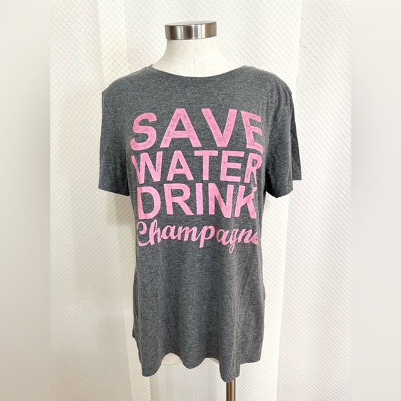 Save water drink champagne t-shirt | Size XL - Picture 1 of 2